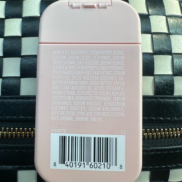 Monday Body Wash Travel size bundle (4) - Picture 4 of 5